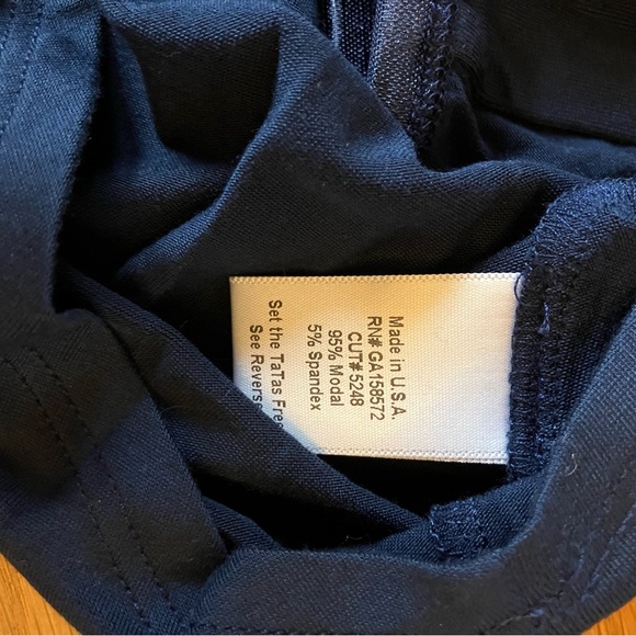 JJwinks Navy Blue Full Moon Long Sleeve w/ Built In Shelf Bra Brafree Large - Picture 10 of 11